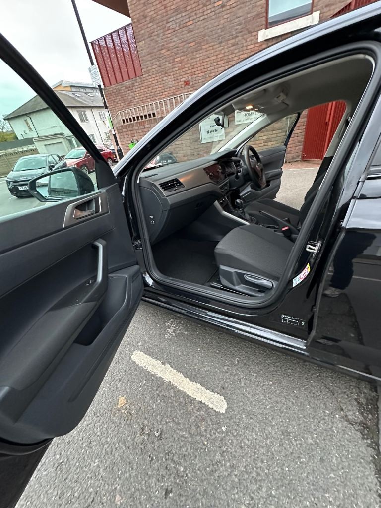 VOLKSWAGEN POLO AUTOMATIC 14,000 MILES