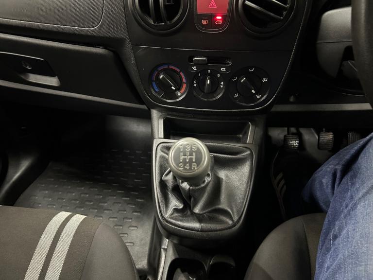 2012 Fiat Fiorino 1.3 16V Multijet SX Van Start Stop PANEL VAN Diesel Manual