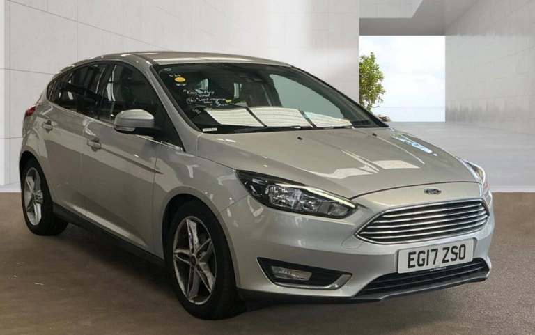 2017 Ford Focus 1.0 EcoBoost 125 Titanium 5dr HATCHBACK PETROL Manual