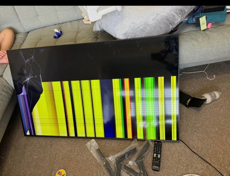 Samsung QE55Q60CAUXXU 55" 4K QLED Smart TV - Black
