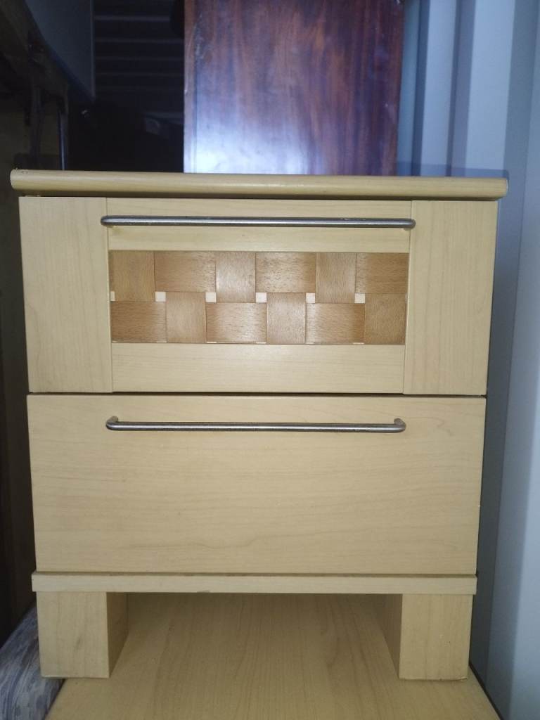 Bedside table 