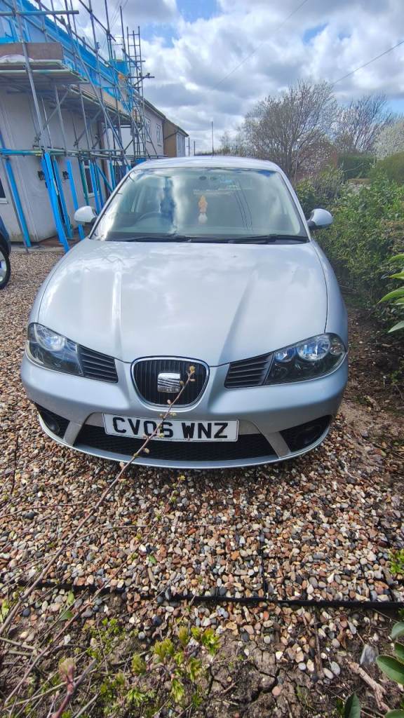 Seat Ibiza for spares/repair