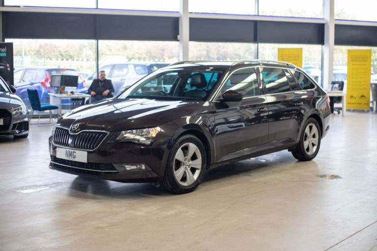 2016 Skoda Superb 2.0 TDI CR SE Technology 5dr ESTATE DIESEL Manual