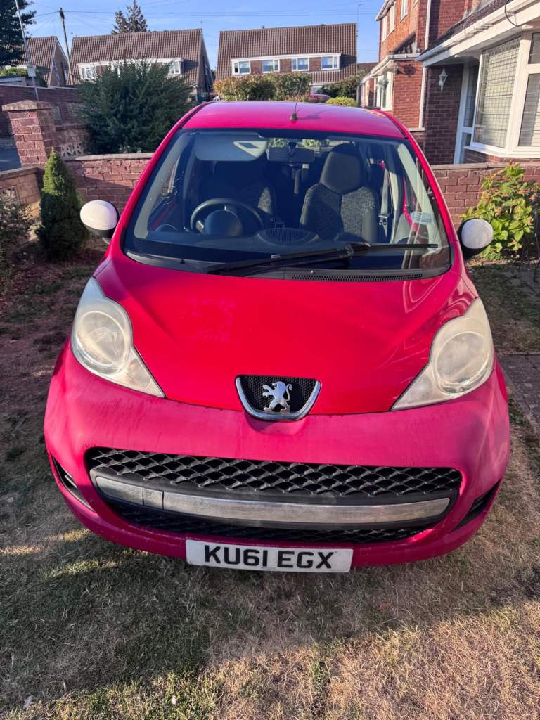Peugeot, 107, Hatchback, 2011, Manual, 998 (cc), 5 doors