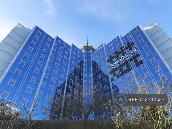 1 bedroom flat in Churchill Way, Basingstoke, RG21 (1 bed) (#2744523)