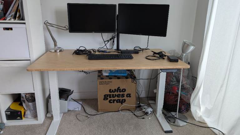 Full working from home setup!! Flexispot standing desk + DELL monitors, workstation, keyboard 
