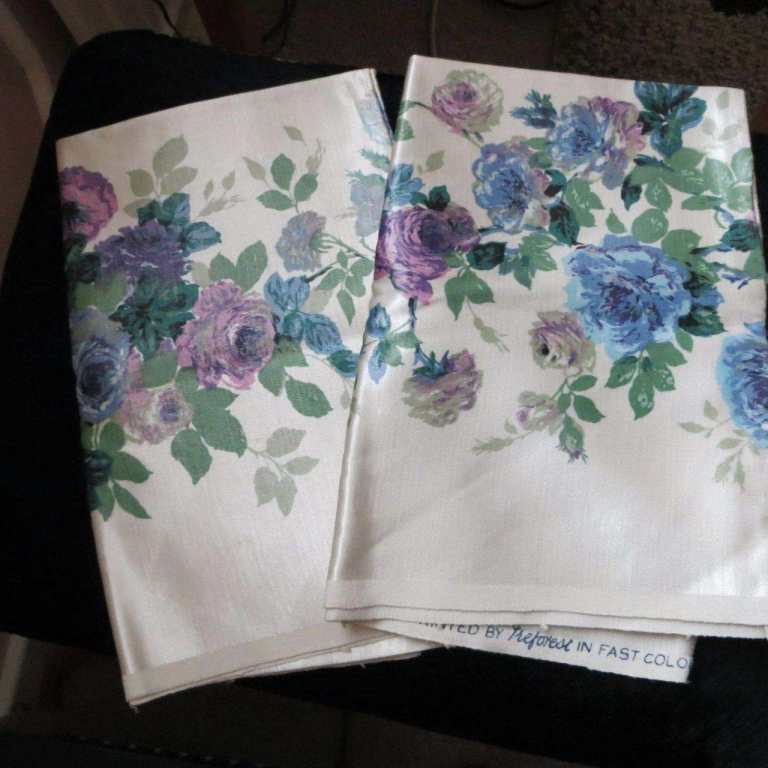 Vintage Pair of Brocade Floral Cushion/Pillow Covers, Handmade, Size 60cm x 38cm (24 x 15in)