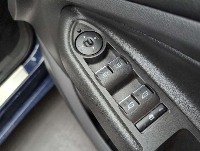 2019 Ford Kuga 1.5T EcoBoost ST-Line Edition SUV 5dr Petrol Manual Euro 6 (s/s) (150 ps) C HATCHB...