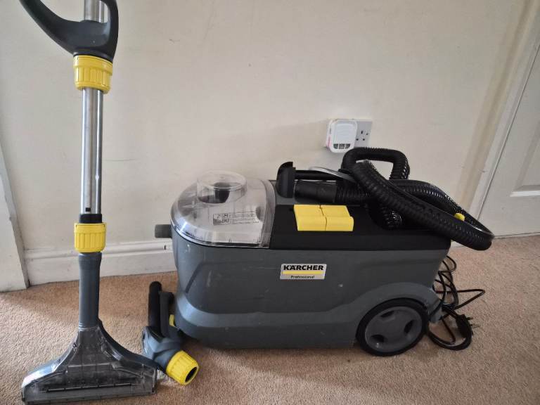 Kärcher Carpet Cleaner – Good Condition, Used