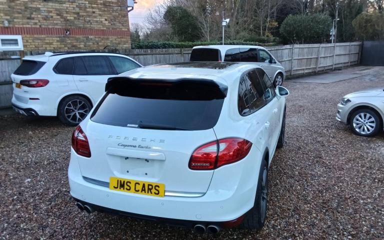  Porsche Cayenne 4.8T V8 Turbo SUV 5dr Petrol TiptronicS 4WD Euro 5 (s/s) (500 ps) Petrol Automatic