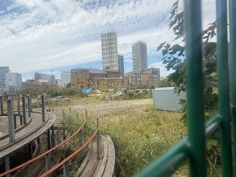 LARGE PIECE OF LAND IN STRATFORD DEMARCATED WITH BARRIERS - PARKING BUSINESS, CAR SALE, CAR WASH 