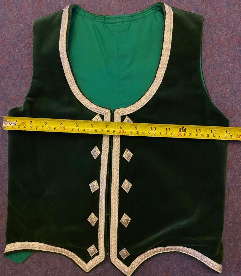 Highland Dance : waistcoat and kiltie