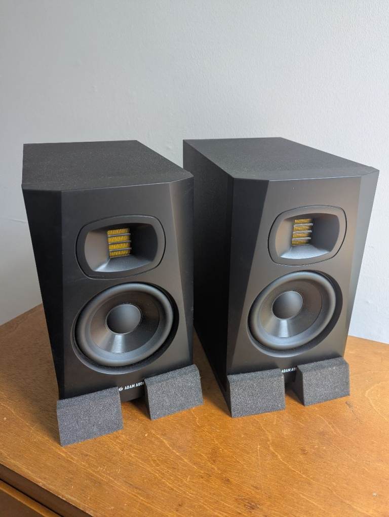ADAM Audio T5V Studio Monitors (Pair) + Pads and Cables – Excellent Condition – £260