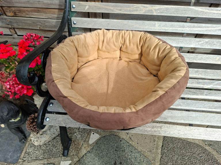 Brown Circular Dogs Bed, padded for Comfort