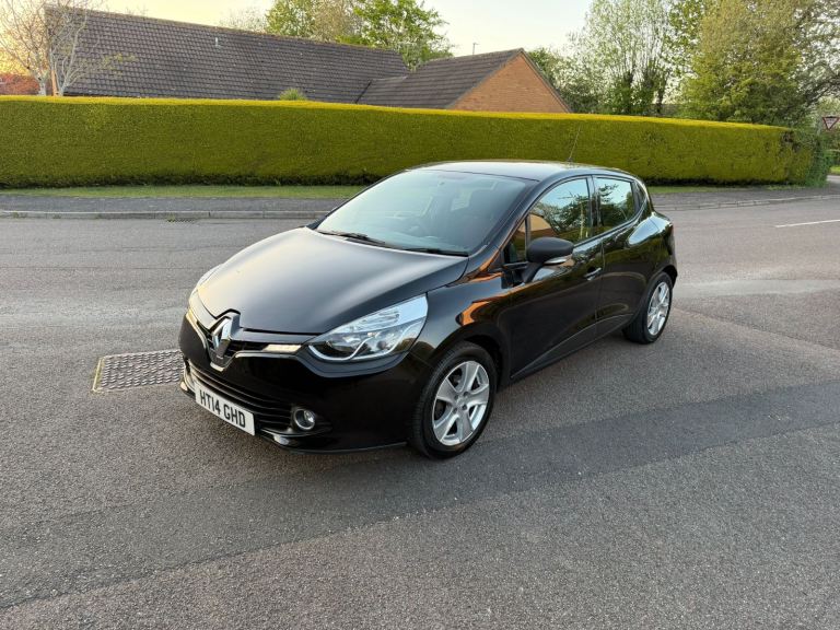 RENAULT CLIO 1.2  PETROL  NEW MOT
