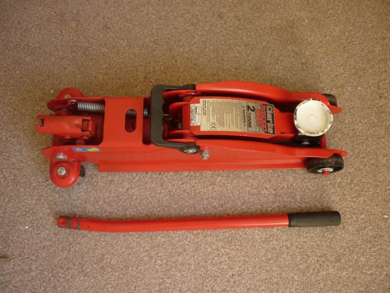 CAR JACK 2 TONNE