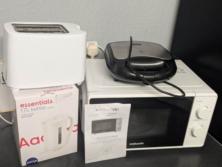Kettle toaster microwave and sandwich maker