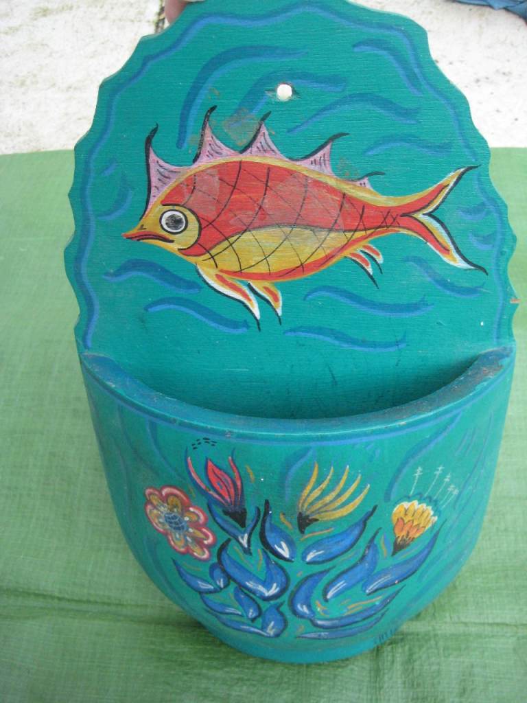 Decorative Wooden Wall Hanging Storage Container for £3.00