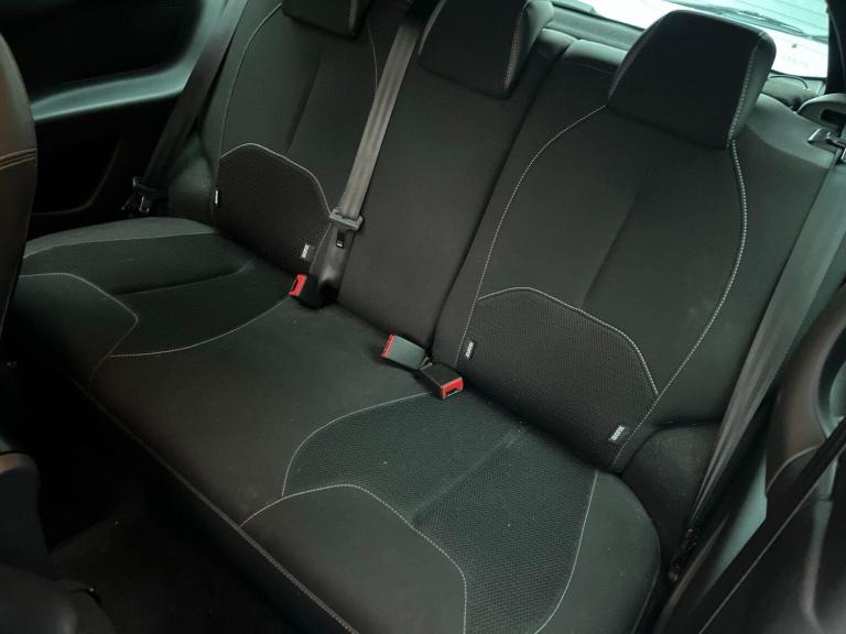 2017 DS Automobiles DS 3 1.2 PureTech 82 Connected Chic 3dr HATCHBACK PETROL Manual