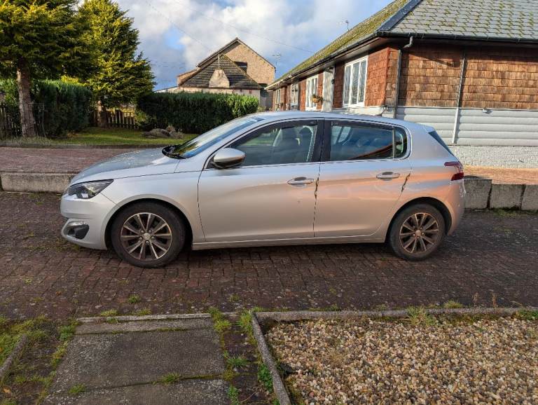 2017 Peugeot 308 Allure 1.6 BlueHDi – 57,500 miles – Diesel – MOT Expired