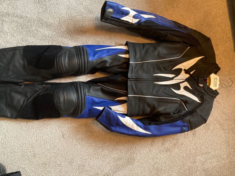 Ladies motorcycle leathers - hein gericke size 38 