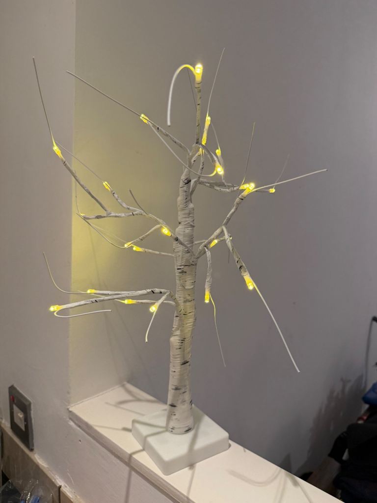 White LED Birch Tree Light – As Good As New