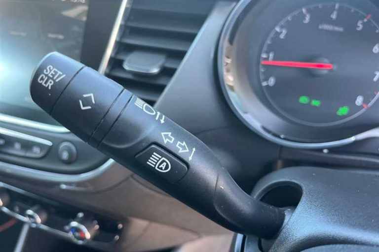 2022 Vauxhall Crossland 1.2 Turbo Ultimate SUV 5dr Petrol Auto Euro 6 (s/s) (130 ps) SUV Petrol A...