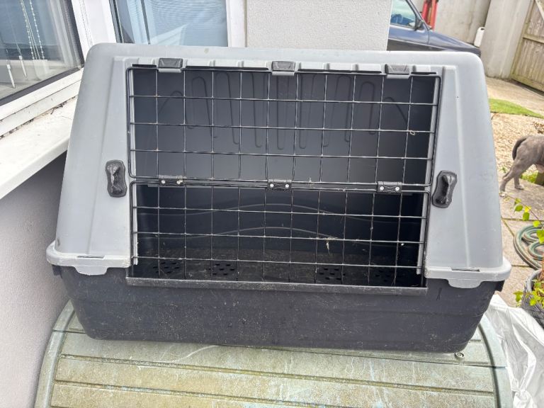 Pet crate