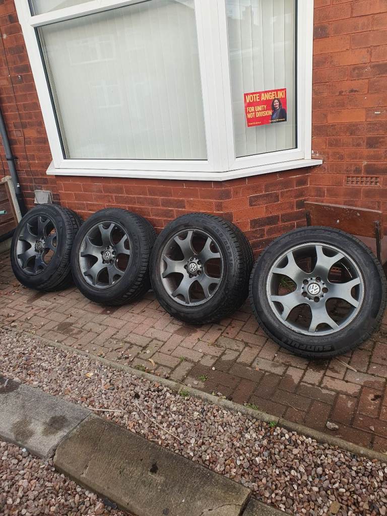 4x  19in  alloys and tyre  fit t5  transporter