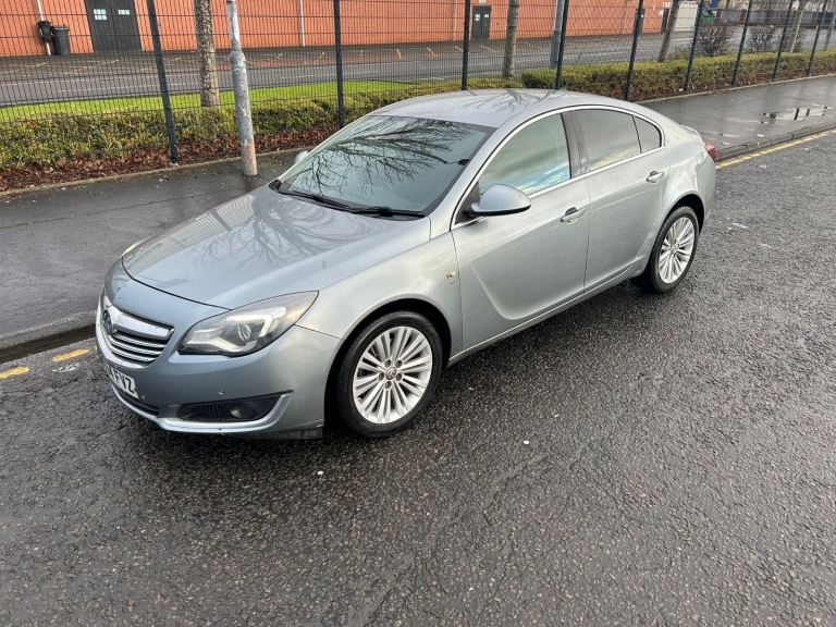 AUTOMATIC INSIGNIA 2.0 DIESEL MOT 2027 NO ADVISORS 