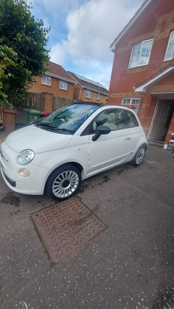Fiat, 500, Convertible, 2012 low miles Ka fiesta corsa 