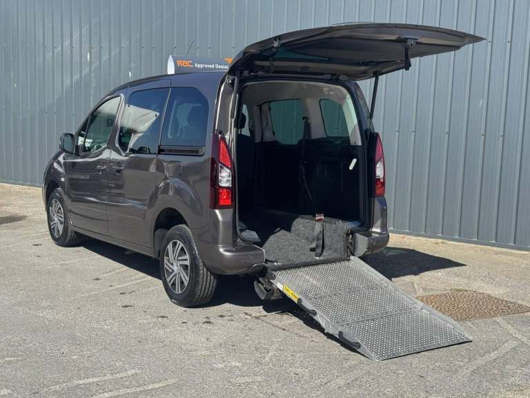 CITROEN BERLINGO 1.6 BlueHDi Feel WAV (Wheelchair Accessible Vehicle) 2018