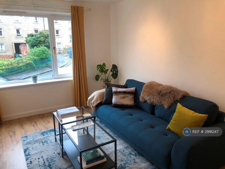 2 bedroom flat in Bank Mill Road, Dundee, DD1 (2 bed) (#2991247)