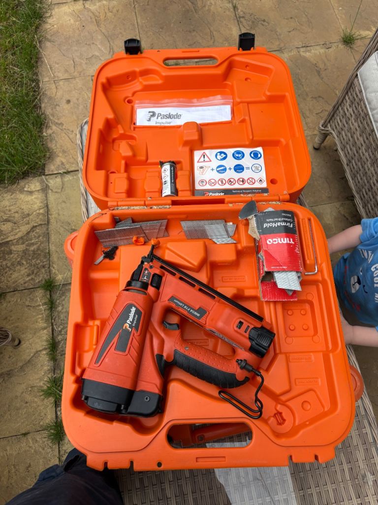 Paslode Nail Gun im65a 