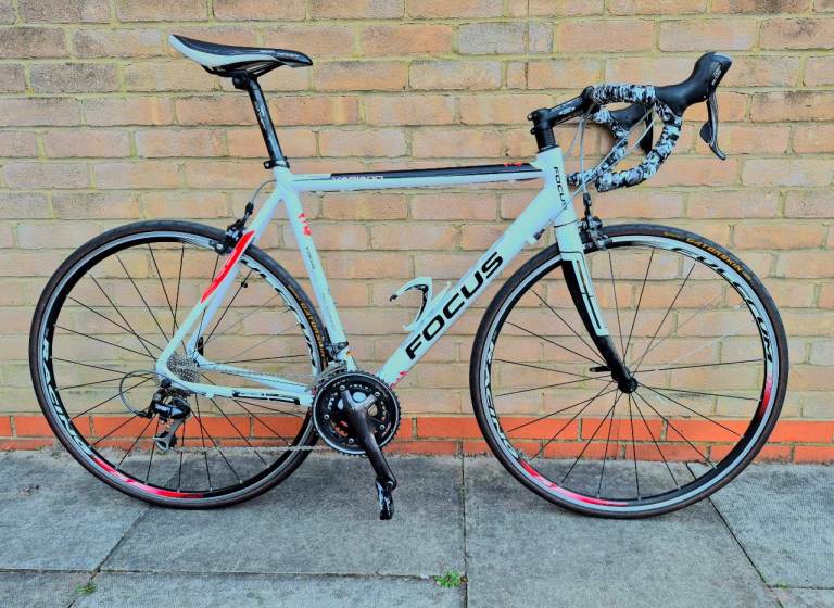 FOCUS VARIADO SHIMANO 105 GROUPSET ALLOY CARBON FIBRE ROAD BIKE 56CM"22 LG FRAME 