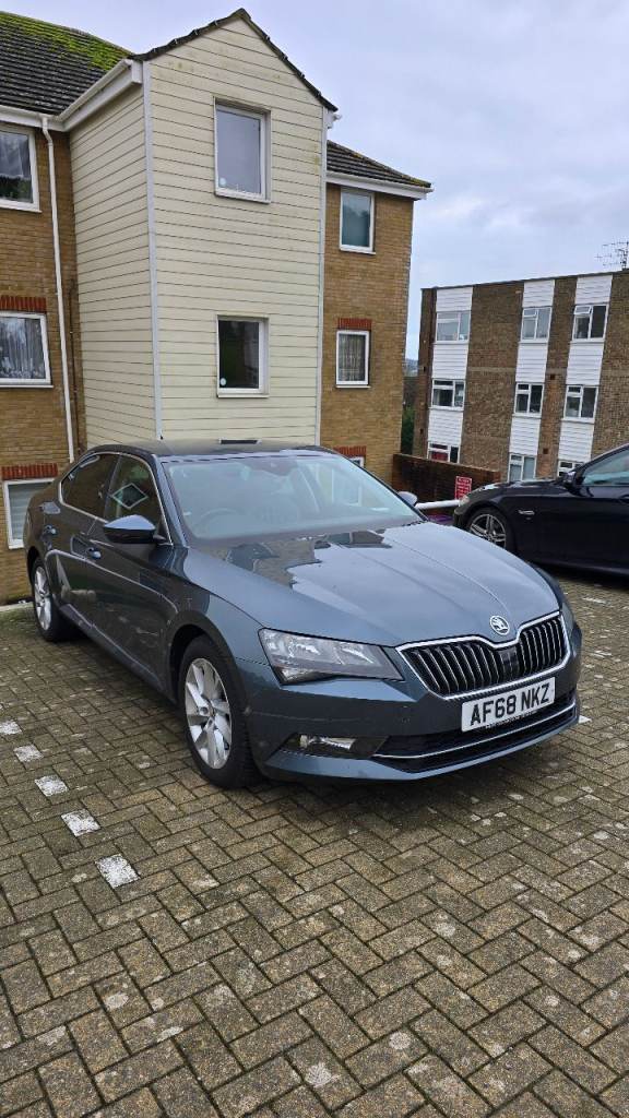Skoda, SUPERB, Hatchback, 2018, Manual, 1968 (cc), 5 doors
