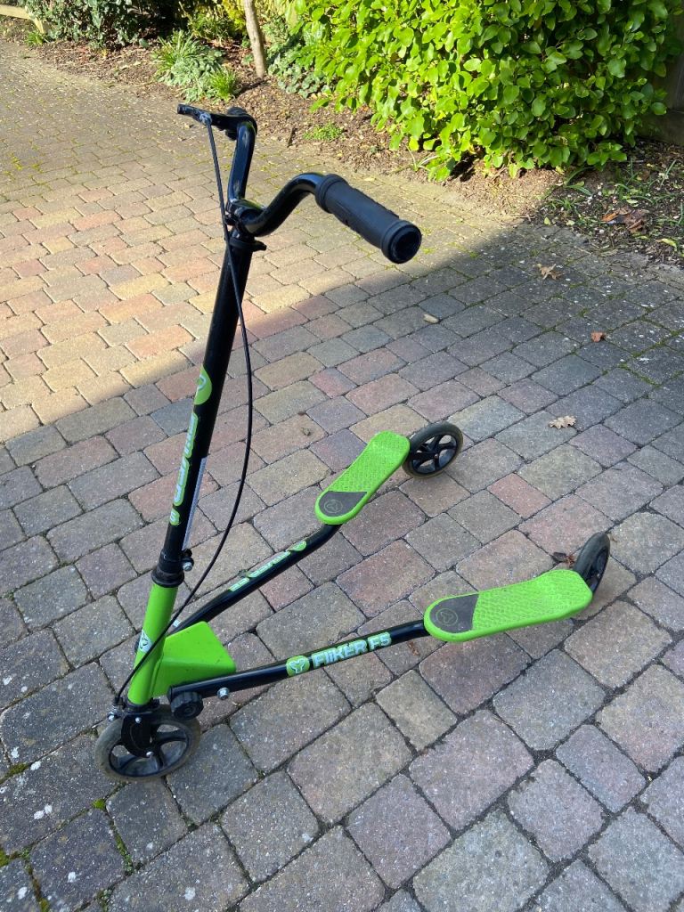 Fliker F5 Scooter
