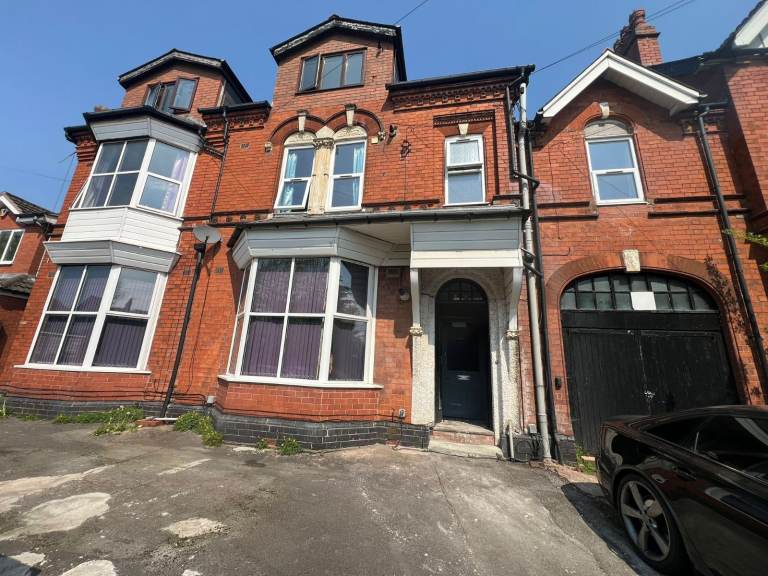 **TENBURY ROAD**ONE BEDROOM FLAT TO RENT ** IDEAL FOR A SINGLE OR COUPLE **VIEW NOW**