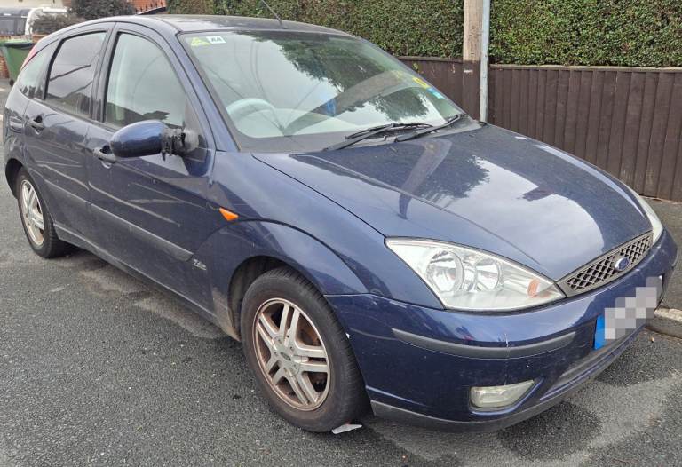 Ford, FOCUS, Hatchback, 2004, Manual, 1596 (cc), 3 doors