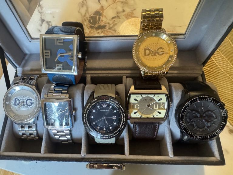 8 watches in total personal collection 3 D&G 3ARMANI 1F/C 1B/S genuine watches 