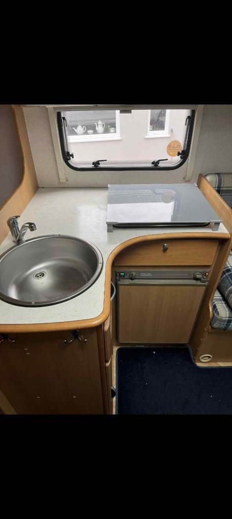 Fiat, McLouis Glen 264 fix bed 4 berth 2003, 2000 (cc) 