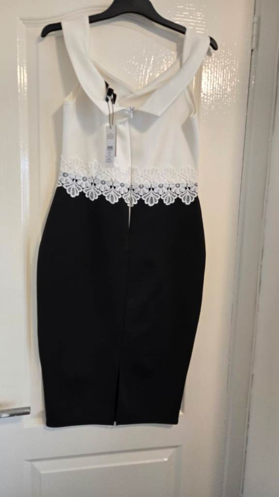 Black/white lypsy dress