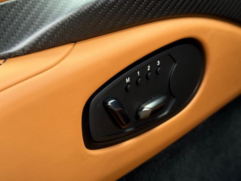 2023 Aston Martin Vantage 5.2 V12 BiTurbo Roadster 2dr Petrol Auto Euro 6 (s/s) (700 ps) CONVERTI...