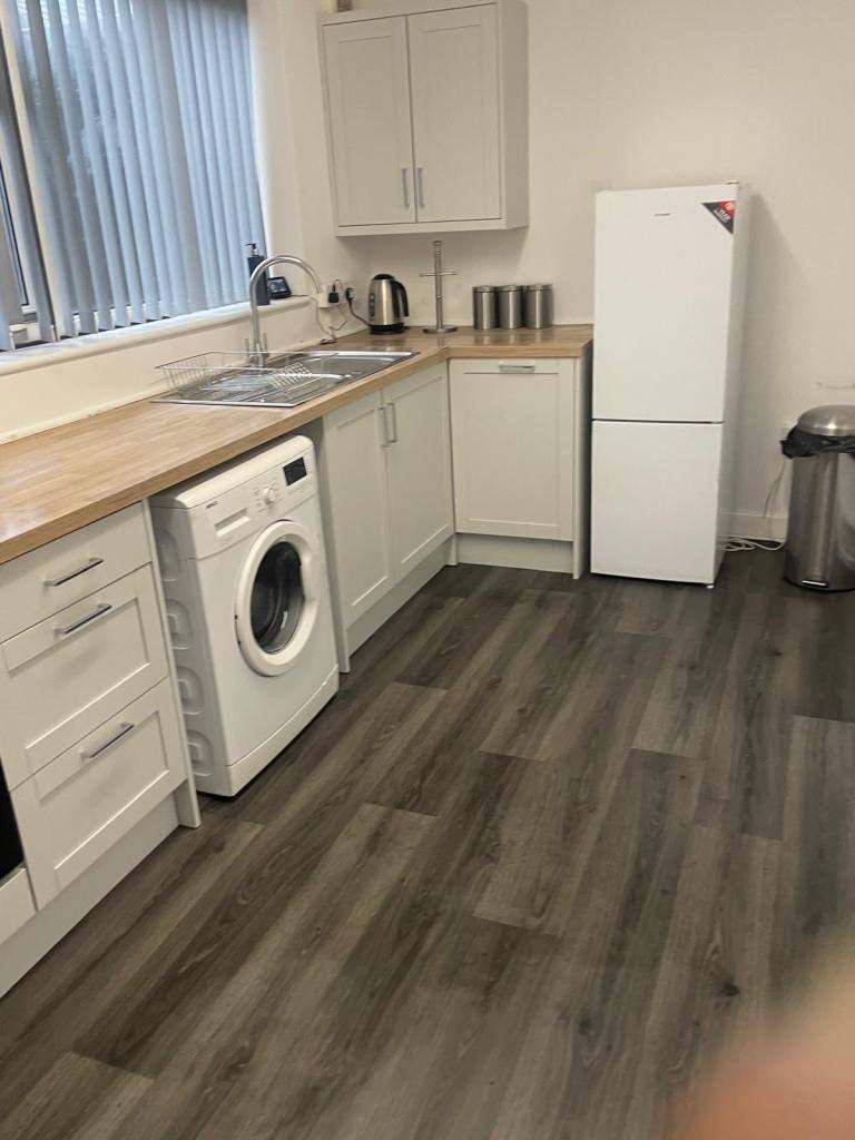 Happy Maiden Cleaners - Domestic Cleaning Service Including Deep Cleans, End Of Tenancy