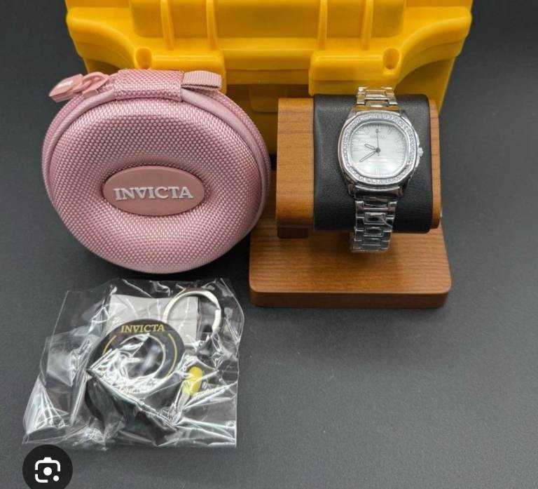 Genuine Brand new INVICTA WILDFLOWER WOMANS QUARTZ watch 
