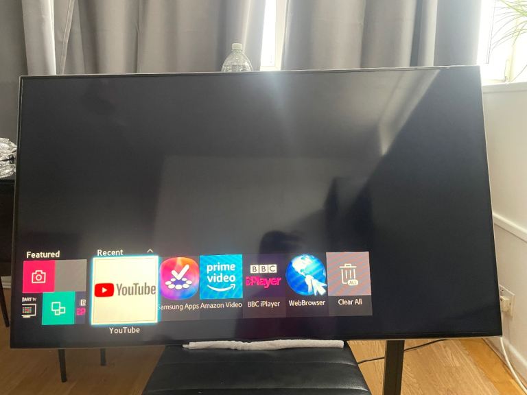 SAMSUNG Tv 46 inch