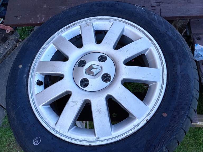 Wheel Renault 