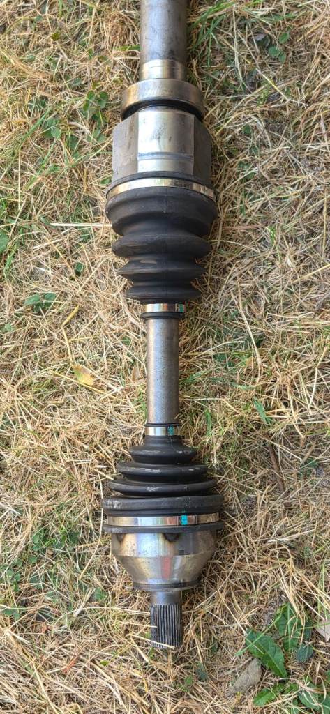 Driveshaft c30/c70/s40/v50 D3 D4 D5 T5 6 speed manual M66 box