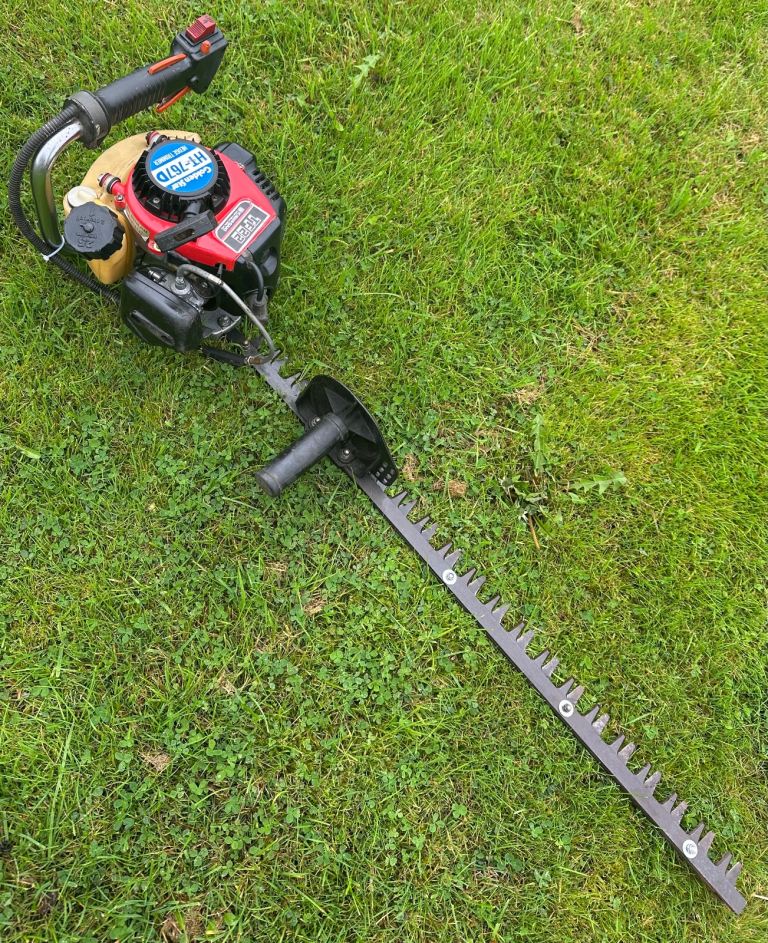 Kawasaki petrol hedge cutter Pro single sided clippers lawnmower mower trimmer 