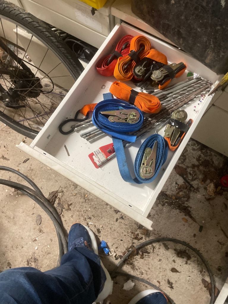4no Metal draws great storage, originally from business